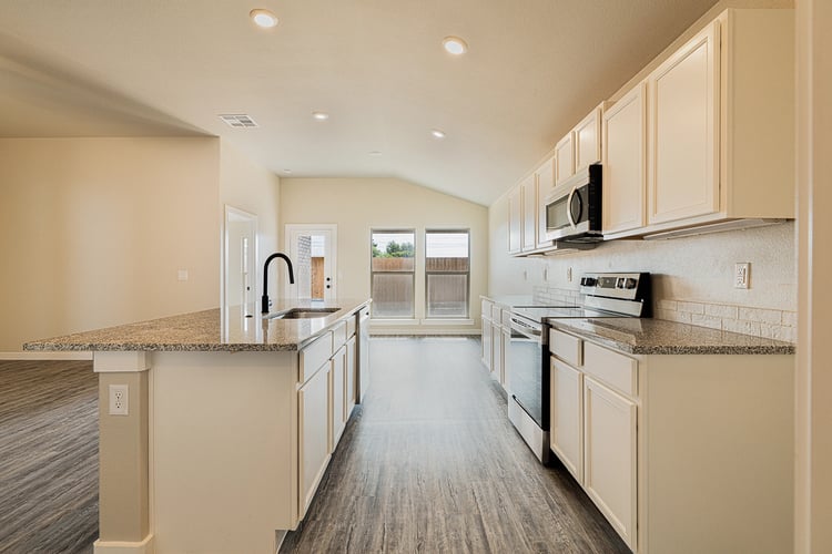 1600 Kitchen_