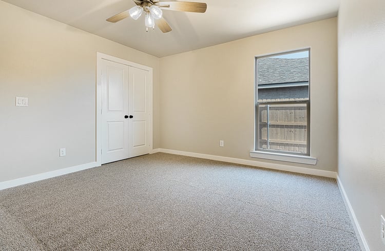 1600 Bedroom1