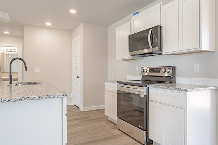 Kitchen 02