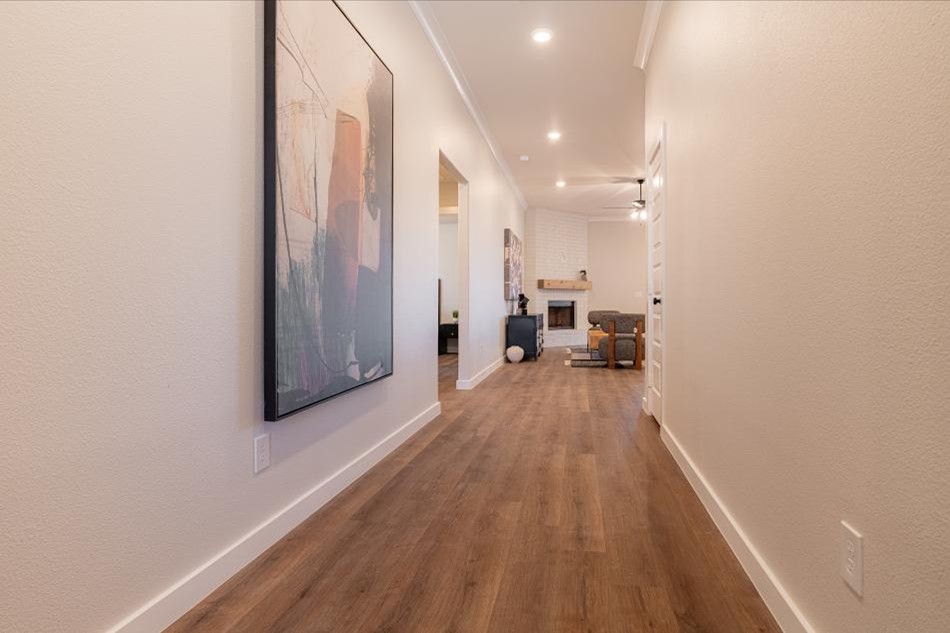 Photo of staged entry way in Betenbough Homes' 2025 Amarillo parade home.