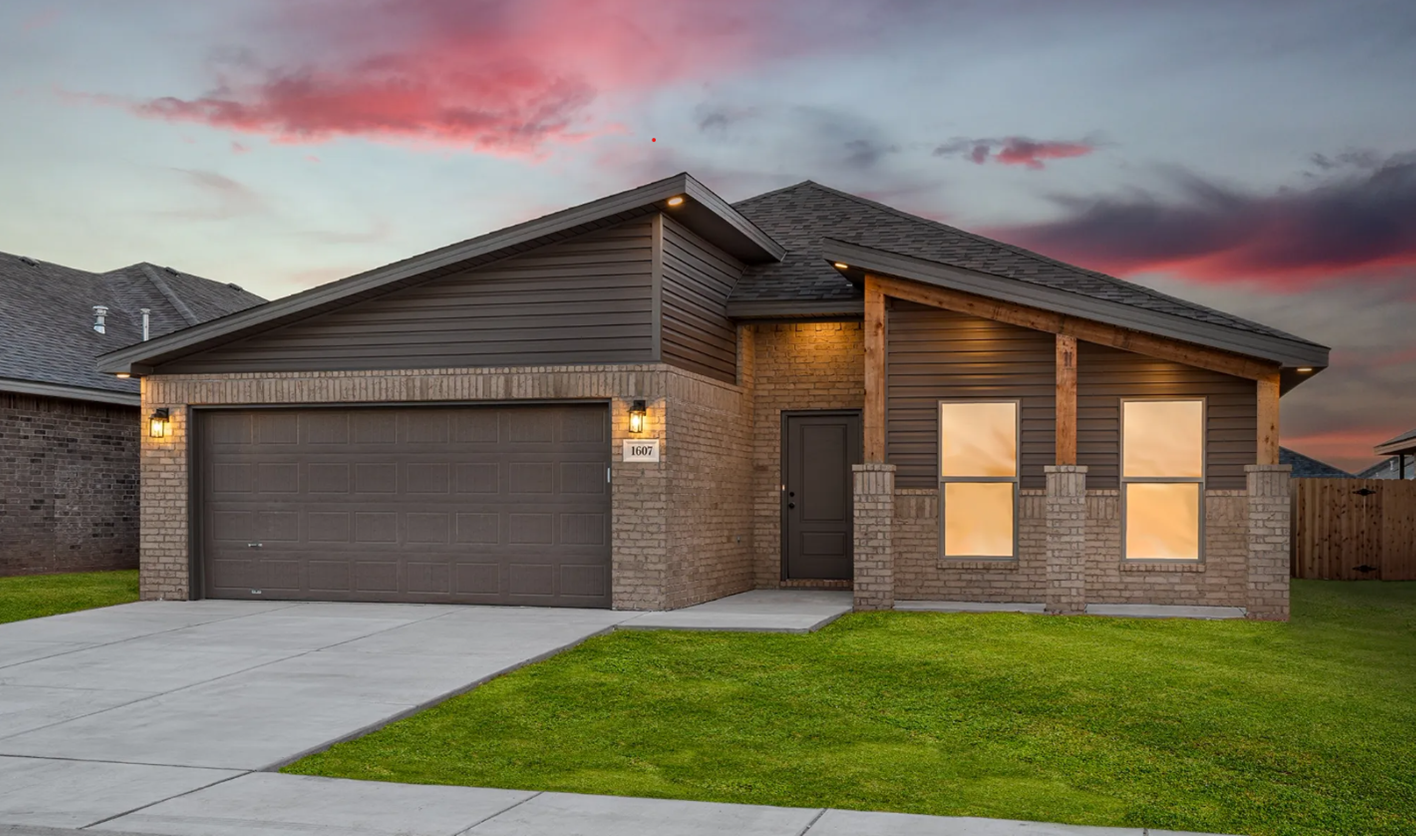 Exterior photos of the Jennifer, a 1,600 sq ft Betenbough Homes floor plan.