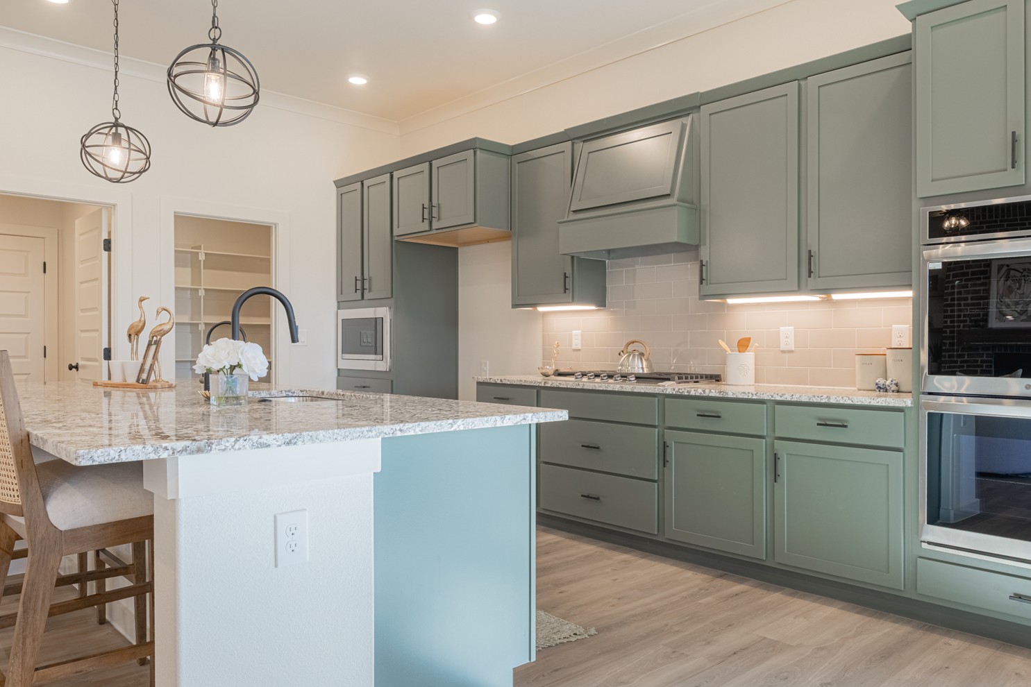 Photo of the kitchen in Betenbough Homes Odessa' 2025 Parade of Homes entry.